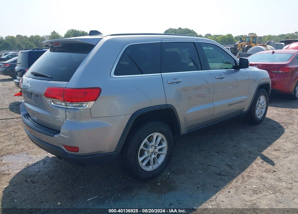 2018 JEEP GRAND CHEROKEE LAREDO 4X4 VIN: 1C4RJFAG8JC184929