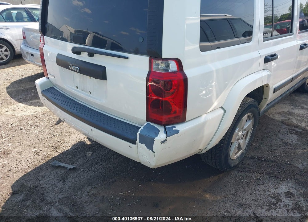 2006 JEEP COMMANDER VIN: 1J8HG48K96C218823