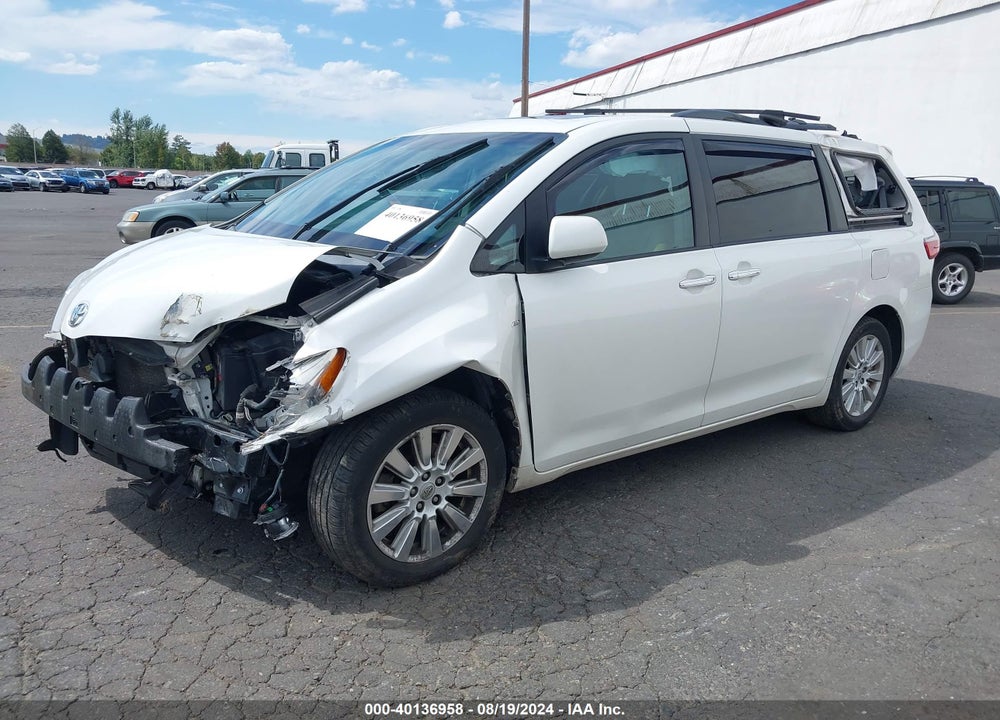 2017 TOYOTA SIENNA XLE PREMIUM 7 PASSENGER VIN: 5TDDZ3DC7HS161998