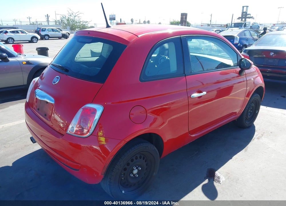 2015 FIAT 500 POP VIN: 3C3CFFAR0FT624182