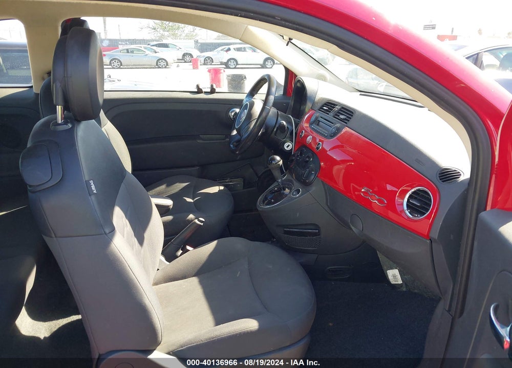 2015 FIAT 500 POP VIN: 3C3CFFAR0FT624182