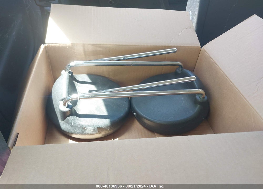 2015 FIAT 500 POP VIN: 3C3CFFAR0FT624182