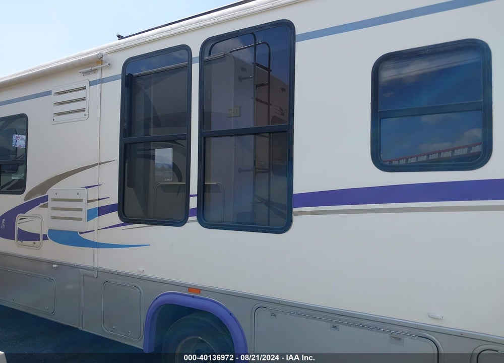 2006 FORD E-450 CUTAWAY VIN: 1FDXE45S06HB14149