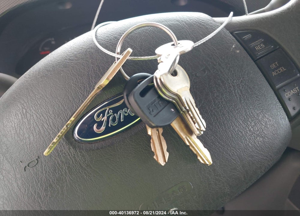 2006 FORD E-450 CUTAWAY VIN: 1FDXE45S06HB14149