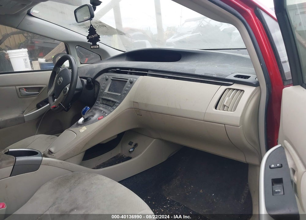 2013 TOYOTA PRIUS THREE VIN: JTDKN3DU2D1689452
