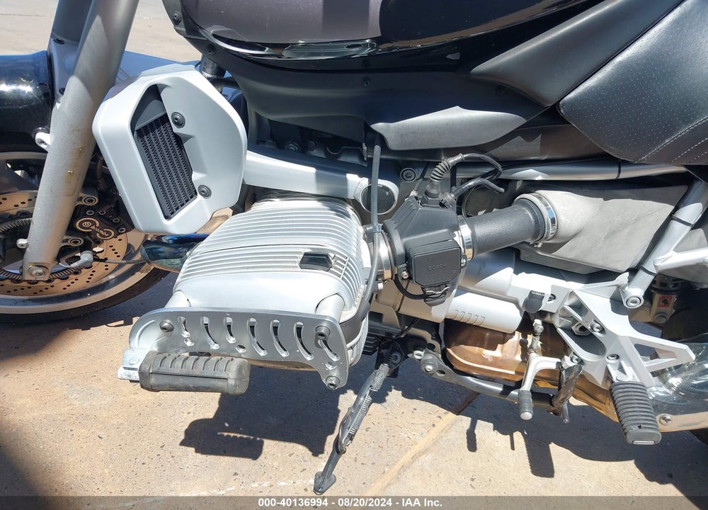1999 BMW R1100 R VIN: WB10407B8XZB80894