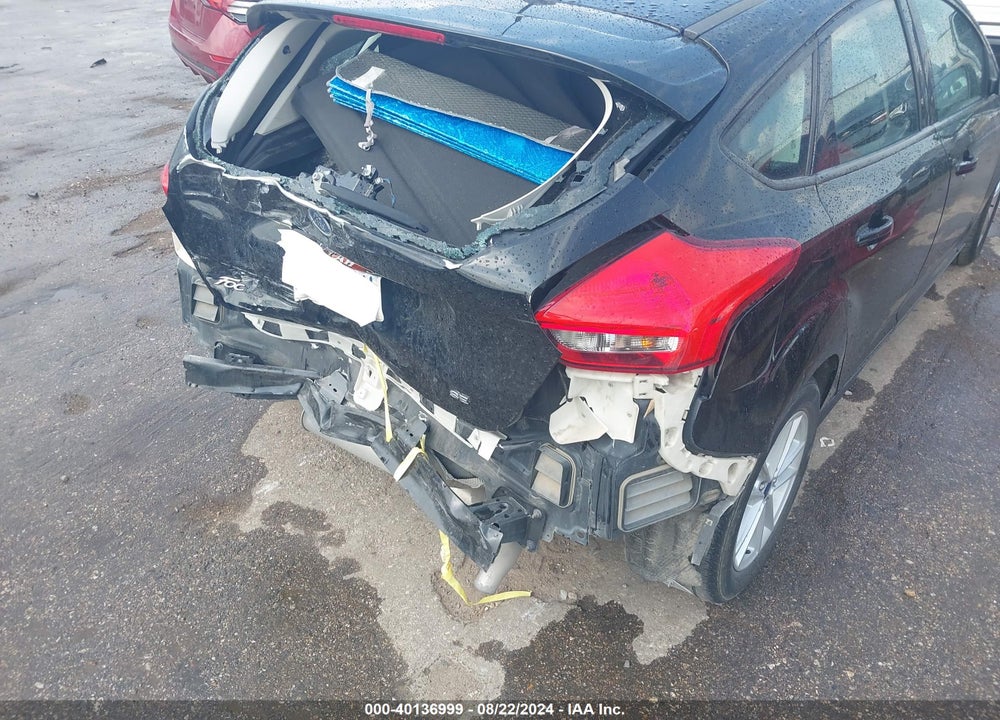 2018 FORD FOCUS SE VIN: 1FADP3K29JL236259