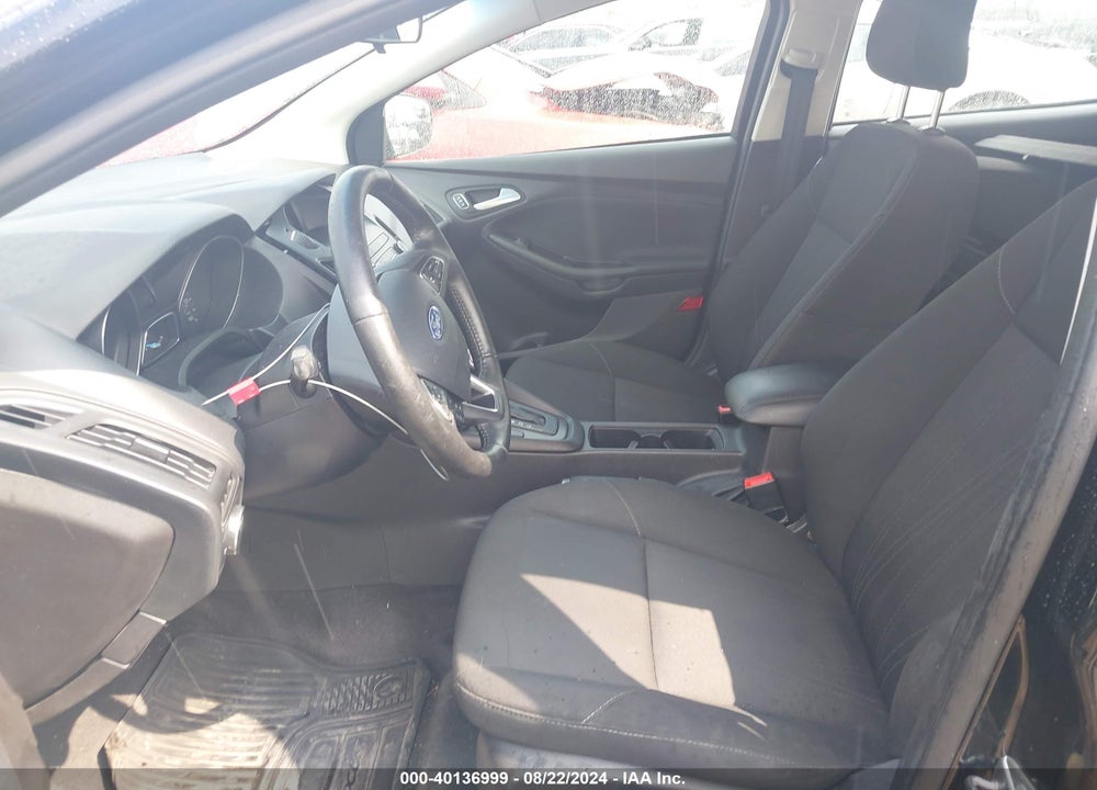 2018 FORD FOCUS SE VIN: 1FADP3K29JL236259