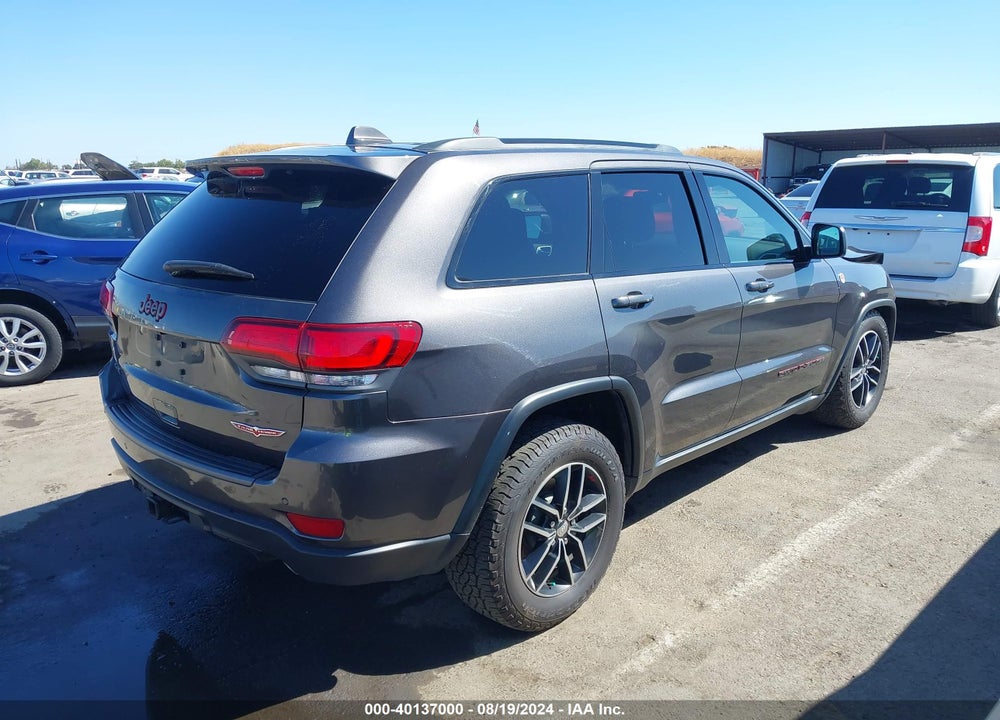 2018 JEEP GRAND CHEROKEE TRAILHAWK 4X4 VIN: 1C4RJFLG0JC458850