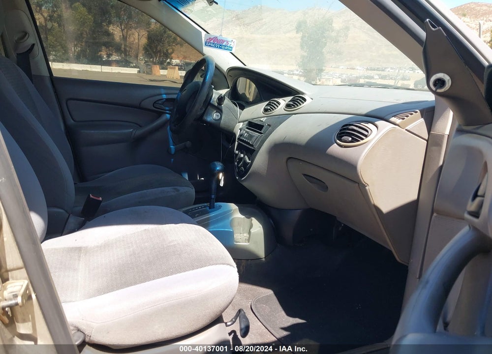2004 FORD FOCUS LX VIN: 1FAFP33Z74W200335