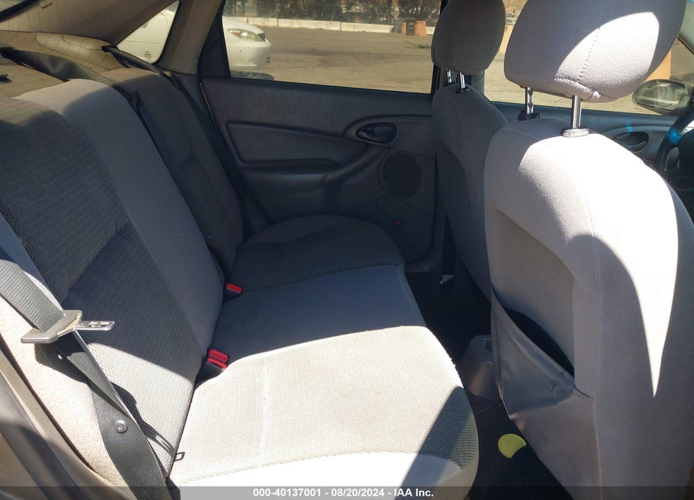 2004 FORD FOCUS LX VIN: 1FAFP33Z74W200335