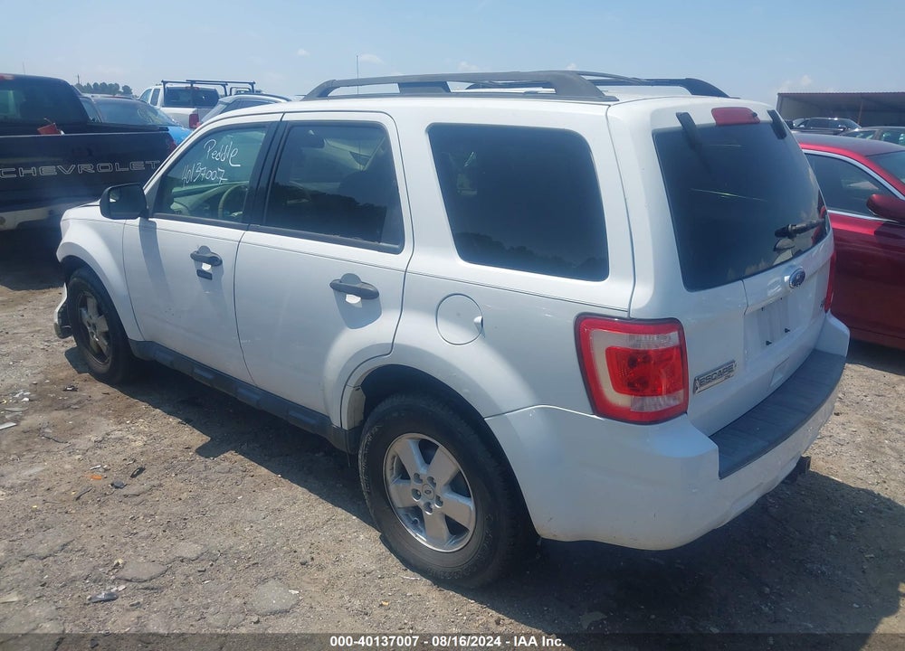 2011 FORD ESCAPE XLT VIN: 1FMCU9DG4BKA99468