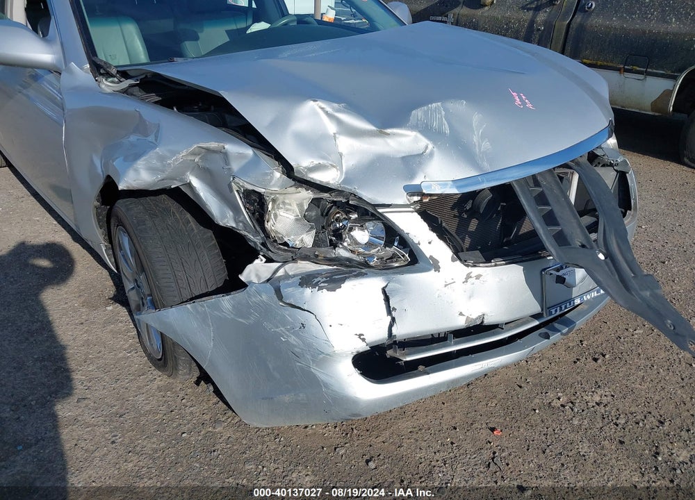 2005 TOYOTA AVALON XLS VIN: 4T1BK36B15U029807