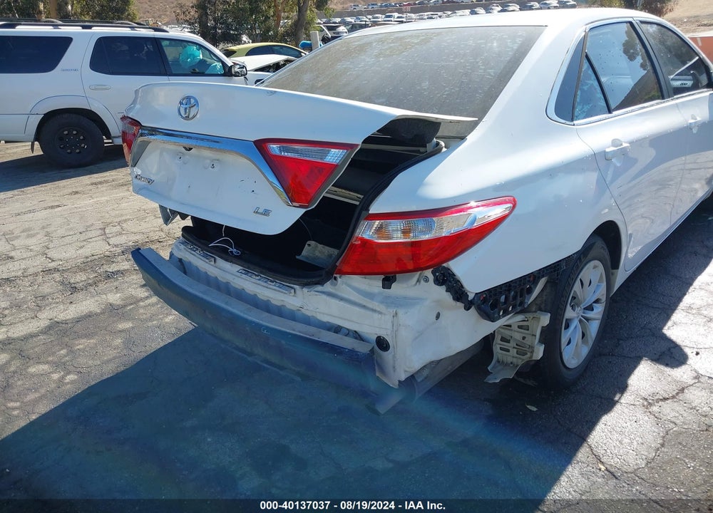 2015 TOYOTA CAMRY LE VIN: 4T1BF1FK0FU078720