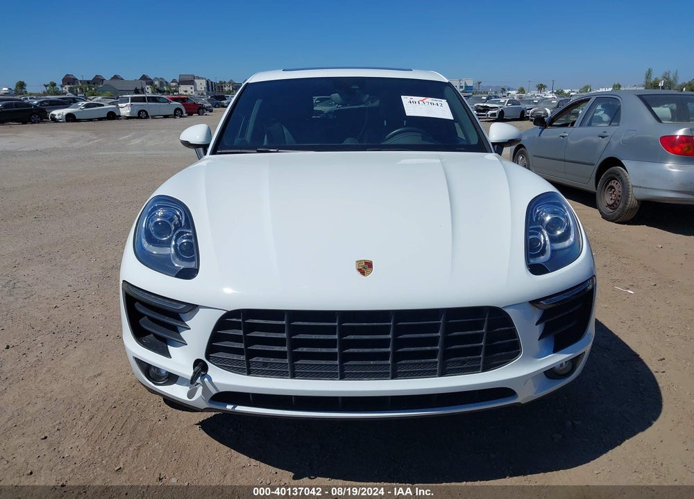 2017 PORSCHE MACAN VIN: WP1AA2A53HLB05938