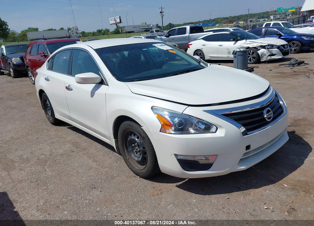 2015 NISSAN ALTIMA 2.5 S VIN: 1N4AL3AP5FN324068