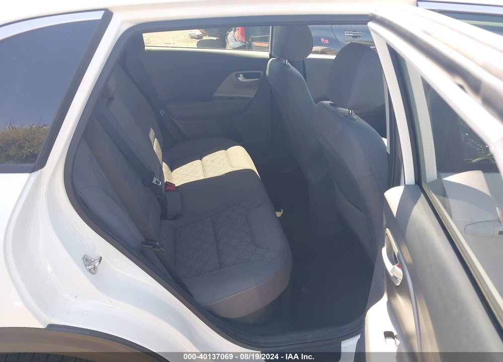 2018 KIA NIRO VIN: KNDCB3LC3J5127988