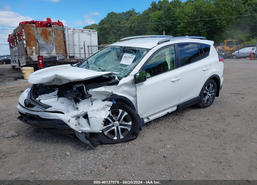2018 TOYOTA RAV4 LE VIN: JTMBFREV5JJ192818