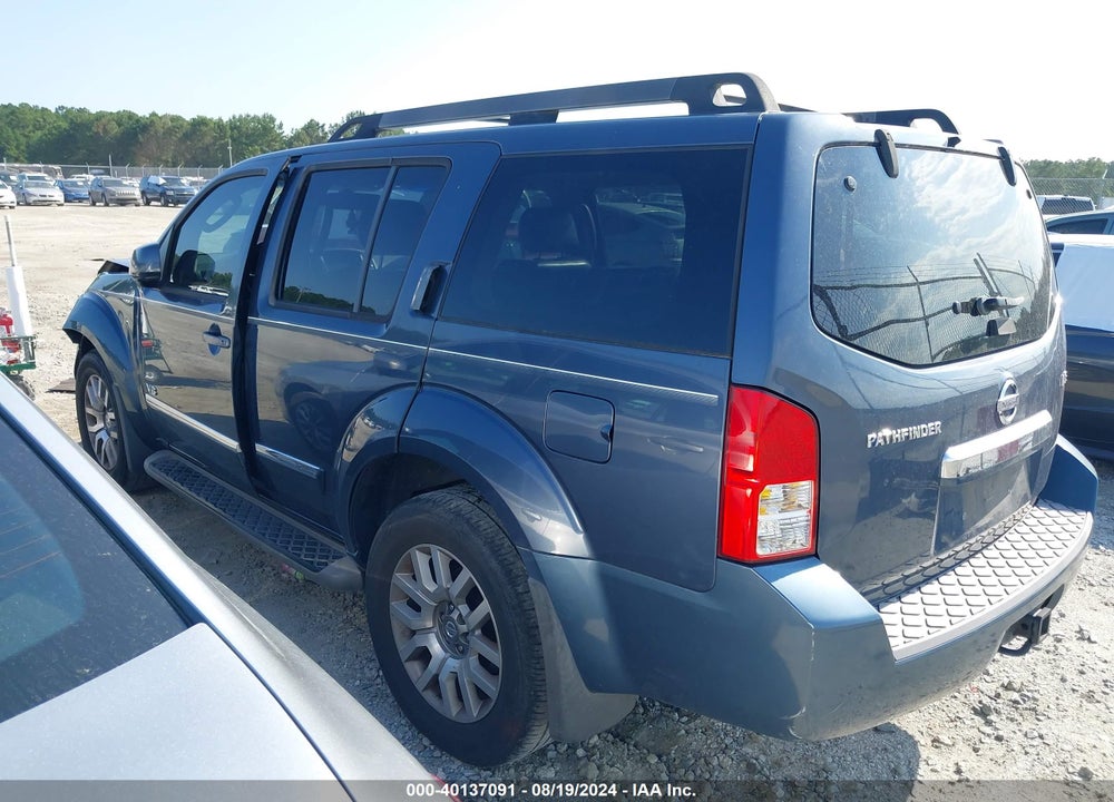 2008 NISSAN PATHFINDER LE V8 VIN: 5N1BR18A28C625460