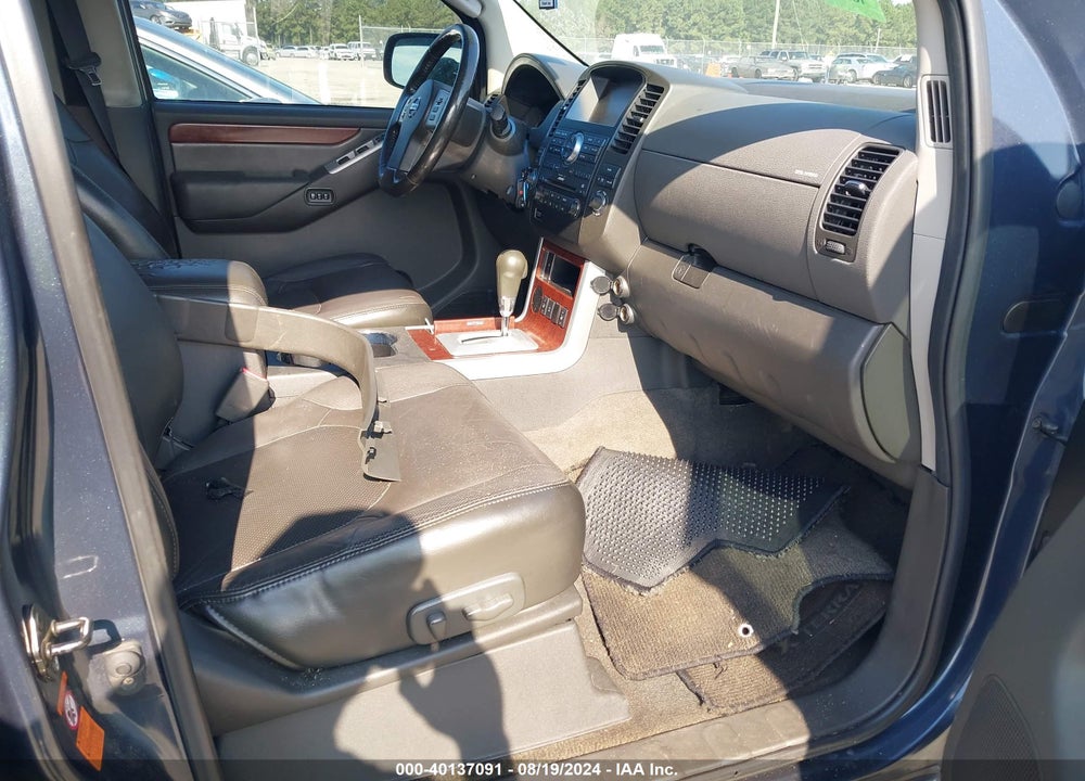 2008 NISSAN PATHFINDER LE V8 VIN: 5N1BR18A28C625460