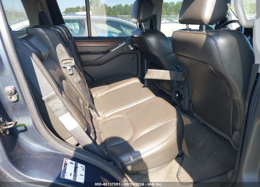 2008 NISSAN PATHFINDER LE V8 VIN: 5N1BR18A28C625460