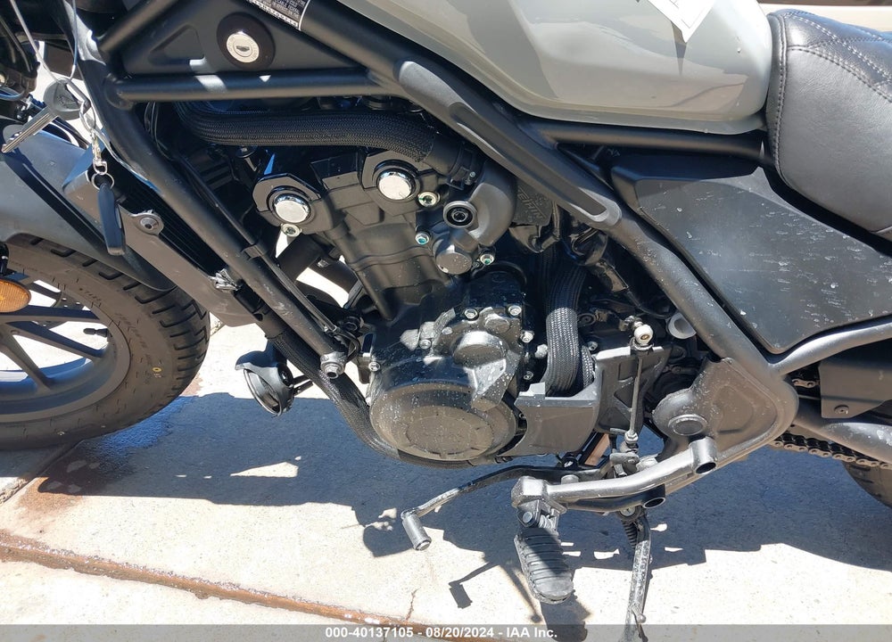 2024 HONDA CMX500 A2 VIN: MLHPC5619R5700714