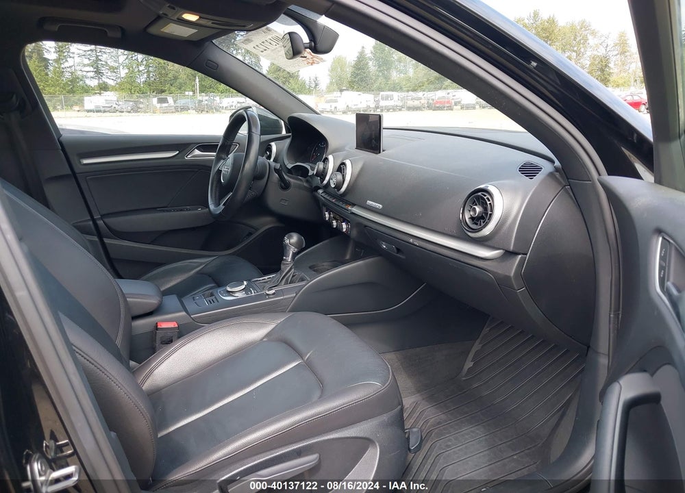 2017 AUDI A3 2.0T PREMIUM VIN: WAUB8GFF4H1031017