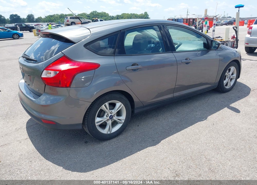 2014 FORD FOCUS SE VIN: 1FADP3K20EL442091