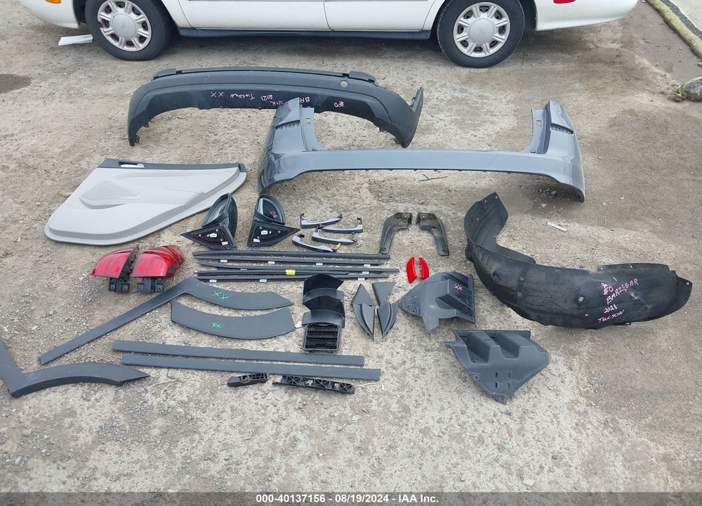2021 HYUNDAI TUCSON VALUE VIN: KM8J3CA49MU286469