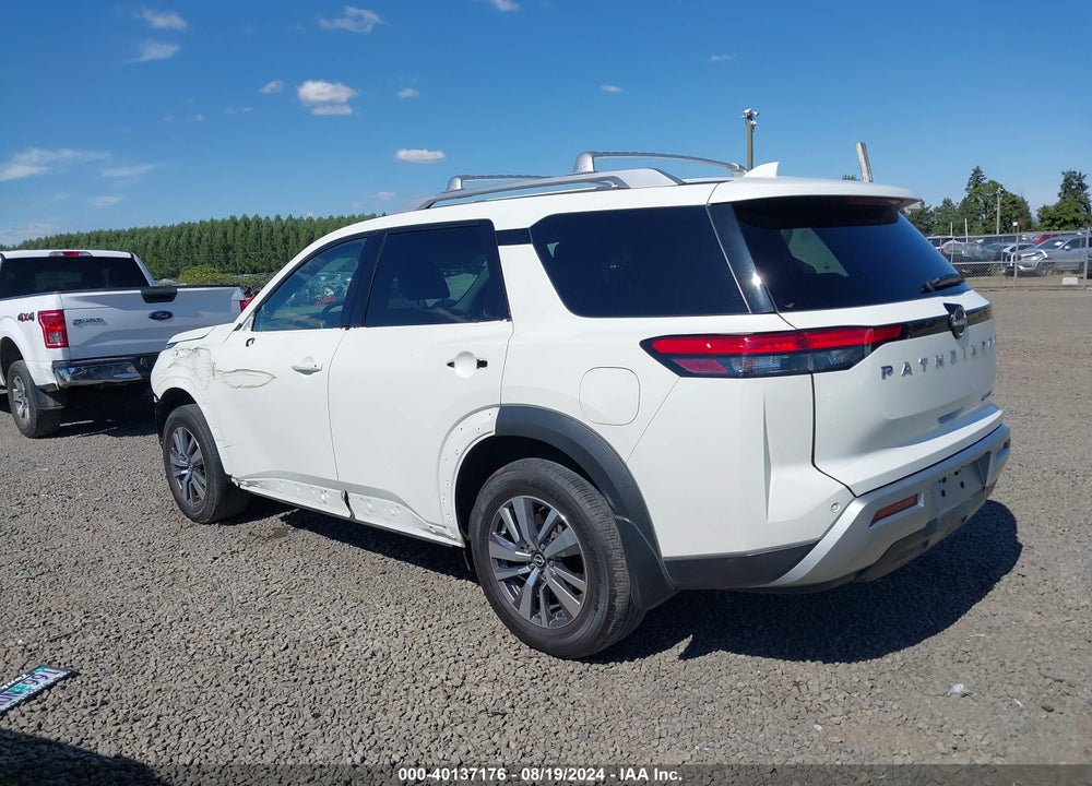 2022 NISSAN PATHFINDER SL 4WD VIN: 5N1DR3CC2NC243681