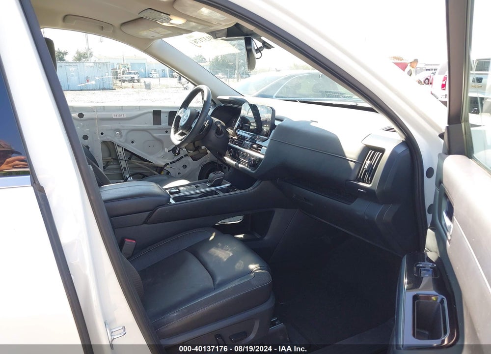 2022 NISSAN PATHFINDER SL 4WD VIN: 5N1DR3CC2NC243681