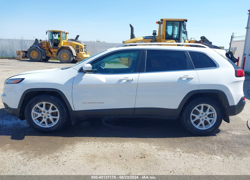 2015 CHEROKEE JEEP  LATITUDE VIN: 1C4PJMCB1FW557568