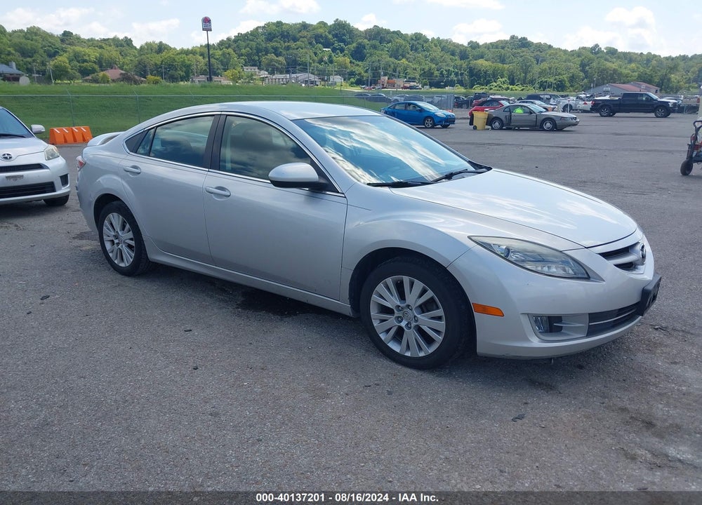 2010 MAZDA 6 I TOURING VIN: 1YVHZ8CH7A5M09622