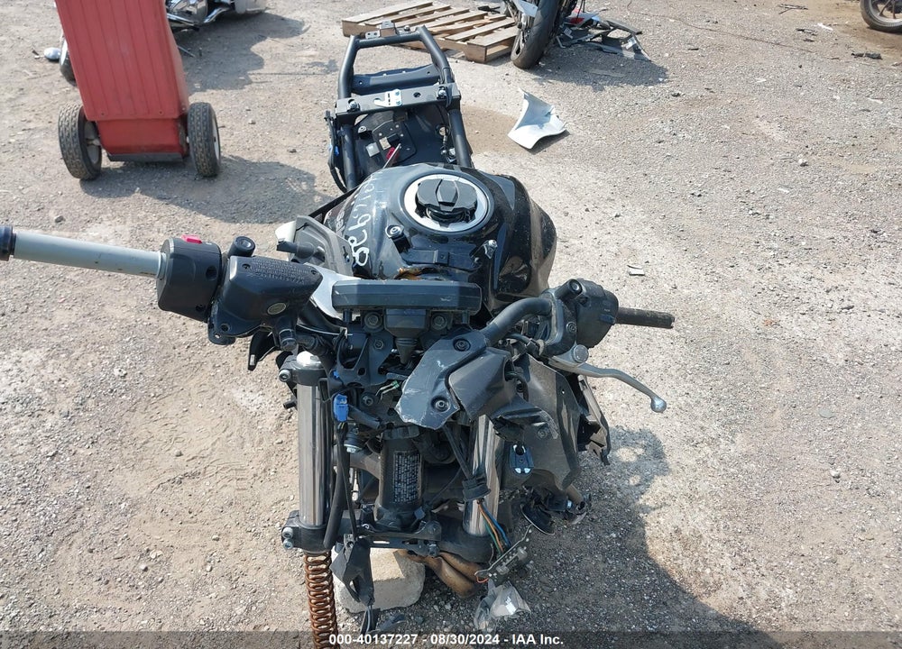 2023 KAWASAKI ER650 P VIN: ML5EREP17PDA84678