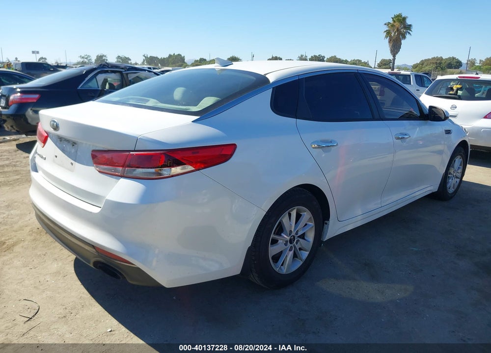 2016 KIA OPTIMA LX VIN: KNAGT4L3XG5095843