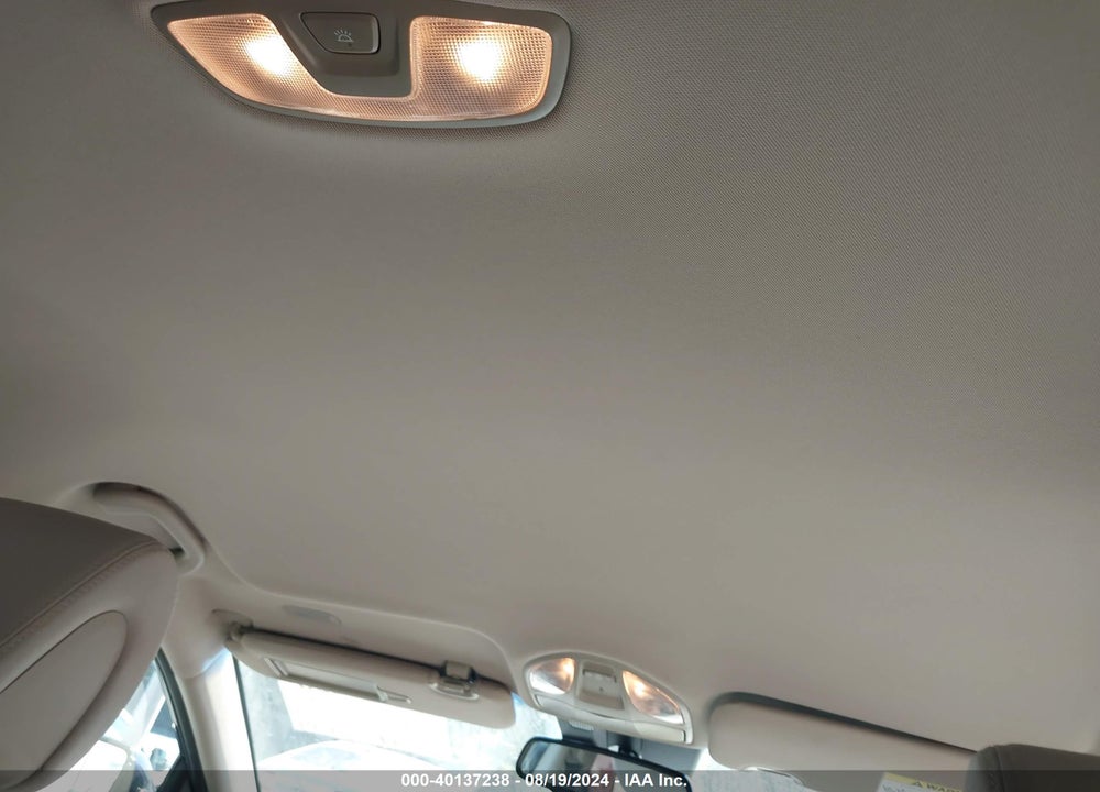 2018 HYUNDAI SANTA FE SE VIN: KM8SM4HF9JU260948