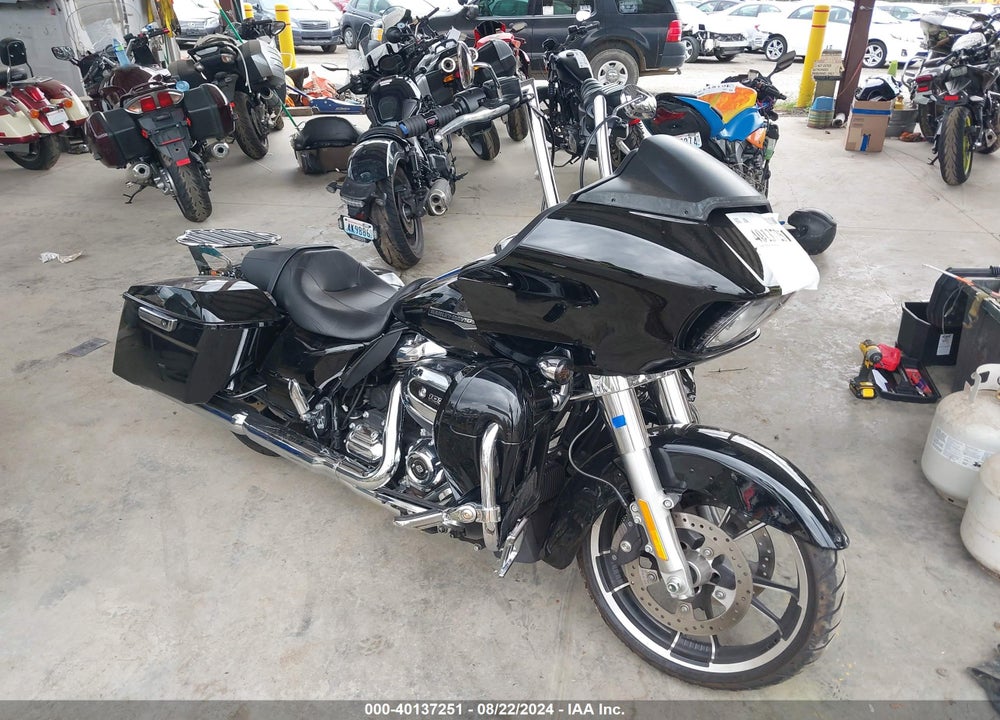 2023 HARLEY-DAVIDSON FLTRX VIN: 1HD1KHC1XPB630915