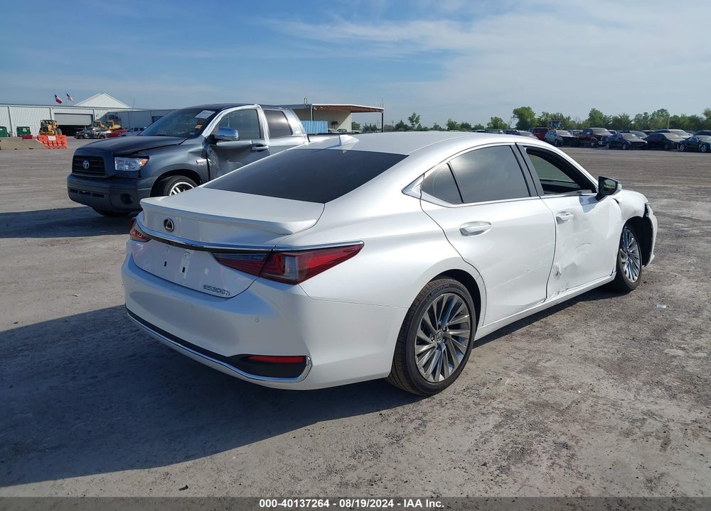 2024 LEXUS ES 300H LUXURY VIN: 58AEA1C1XRU043753