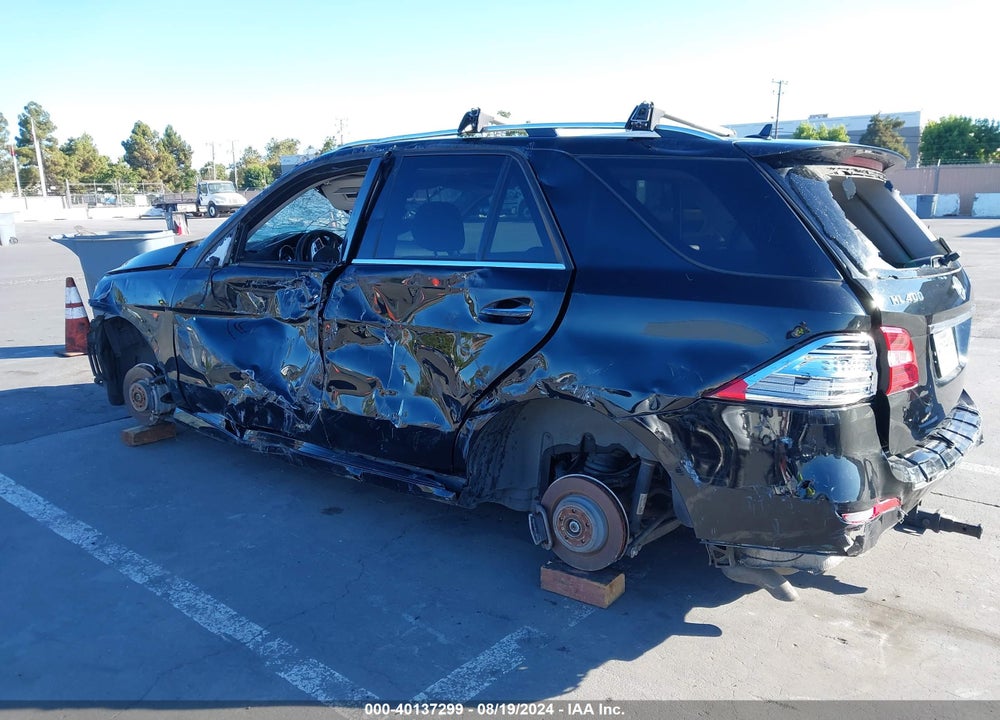 2015 MERCEDES-BENZ ML 400 4MATIC VIN: 4JGDA5GBXFA501091