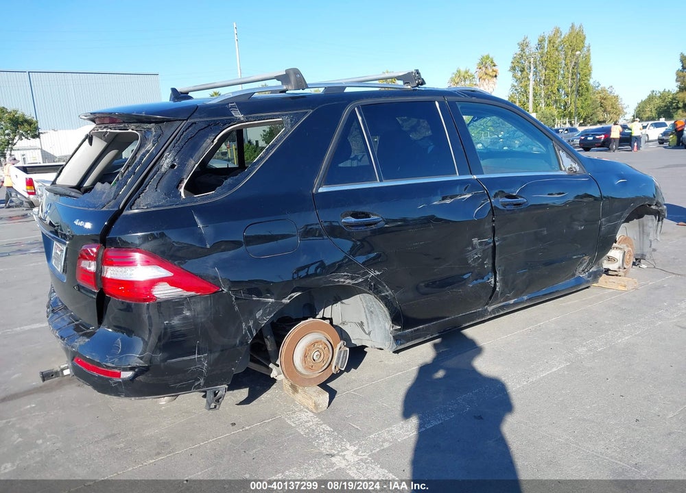 2015 MERCEDES-BENZ ML 400 4MATIC VIN: 4JGDA5GBXFA501091