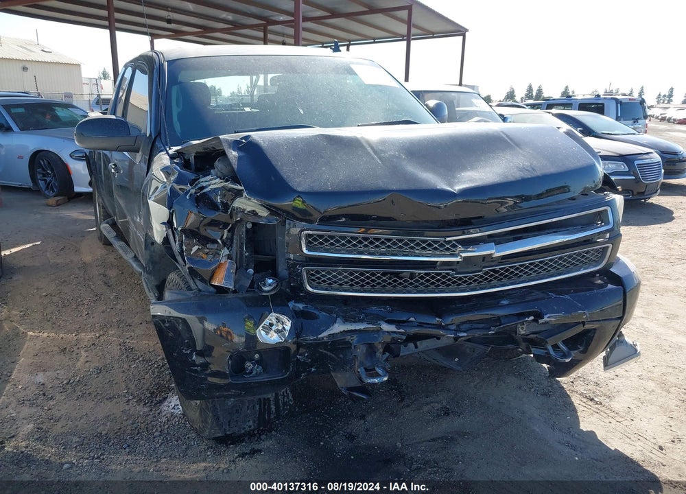 2013 CHEVROLET SILVERADO 1500 LT VIN: 1GCRKSE71DZ305740