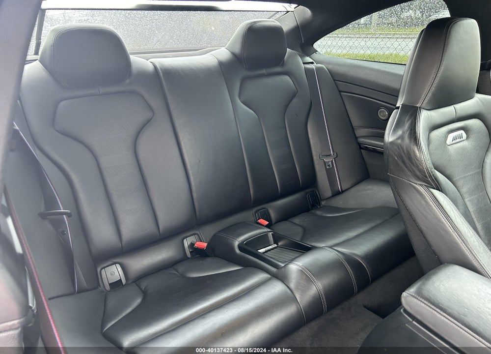2015 BMW M4 VIN: WBS3R9C59FK329736