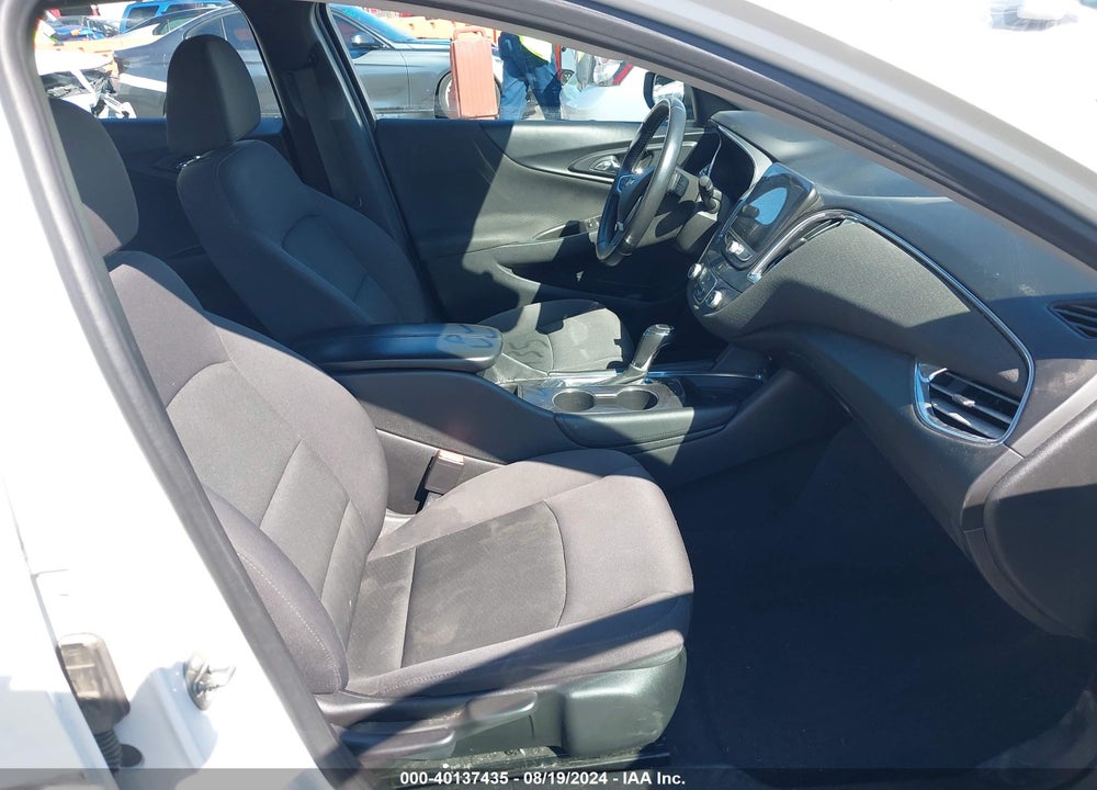 2017 CHEVROLET MALIBU 1LT VIN: 1G1ZE5ST5HF257119
