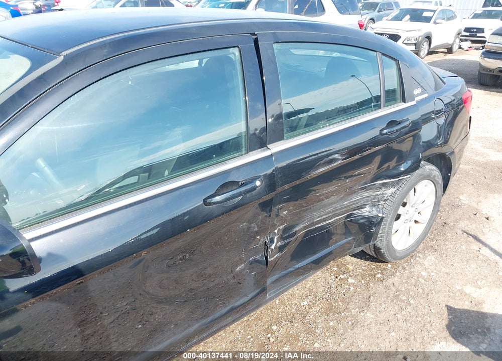 2012 CHRYSLER 200 TOURING VIN: 1C3CCBBB6CN230202