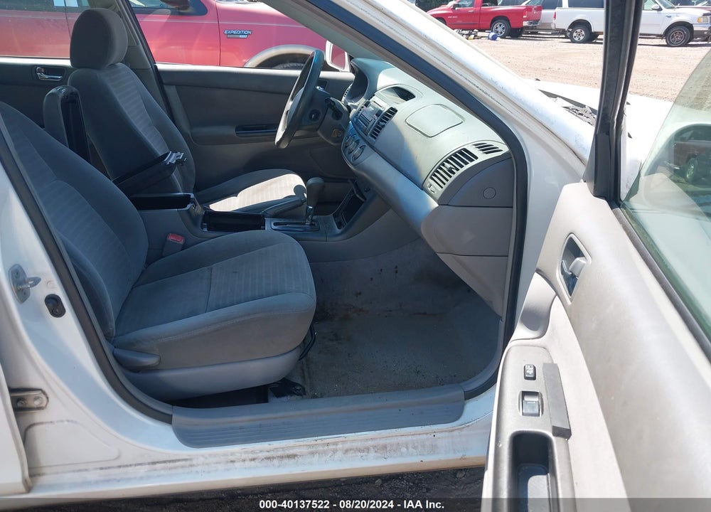 2005 TOYOTA CAMRY LE VIN: 4T1BE32K05U023719