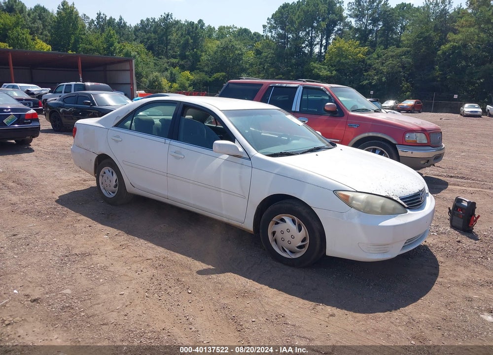 2005 TOYOTA CAMRY LE VIN: 4T1BE32K05U023719