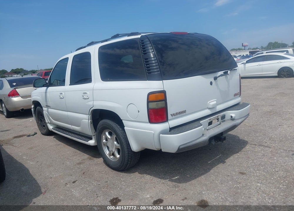 2005 GMC YUKON DENALI VIN: 1GKEK63U55J221827