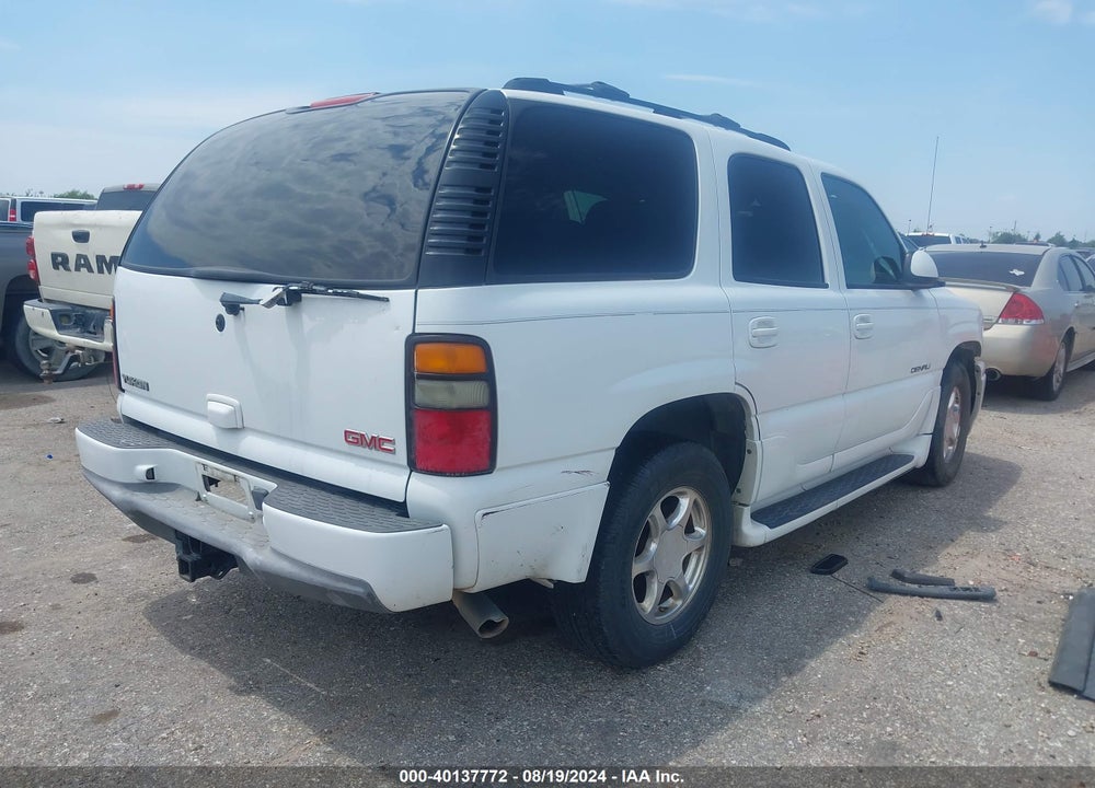 2005 GMC YUKON DENALI VIN: 1GKEK63U55J221827