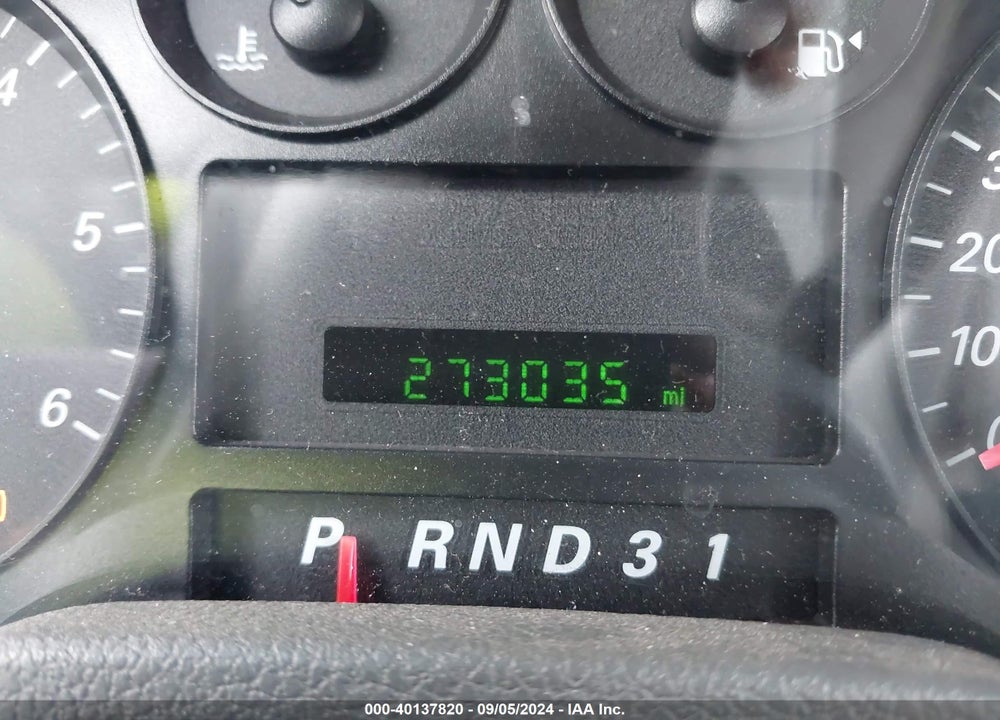 2004 FORD FREESTAR SES VIN: 2FMZA57684BA85651