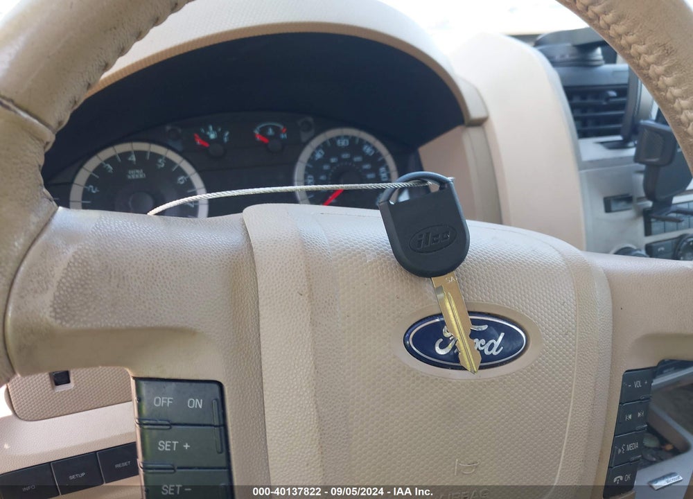2011 FORD ESCAPE XLT VIN: 1FMCU0DGXBKB52864